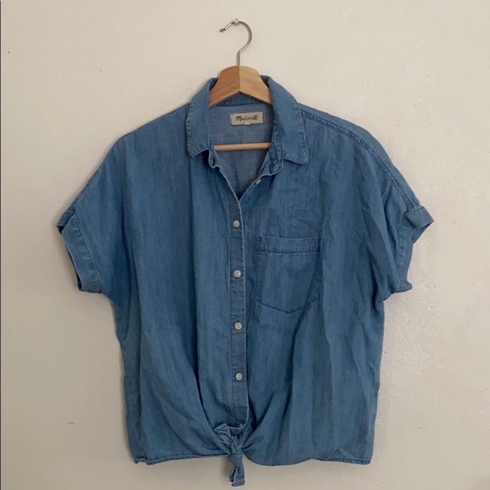 Madewell chambray button up tie shirt